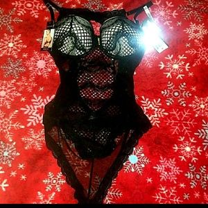 Lace teddy nwt
